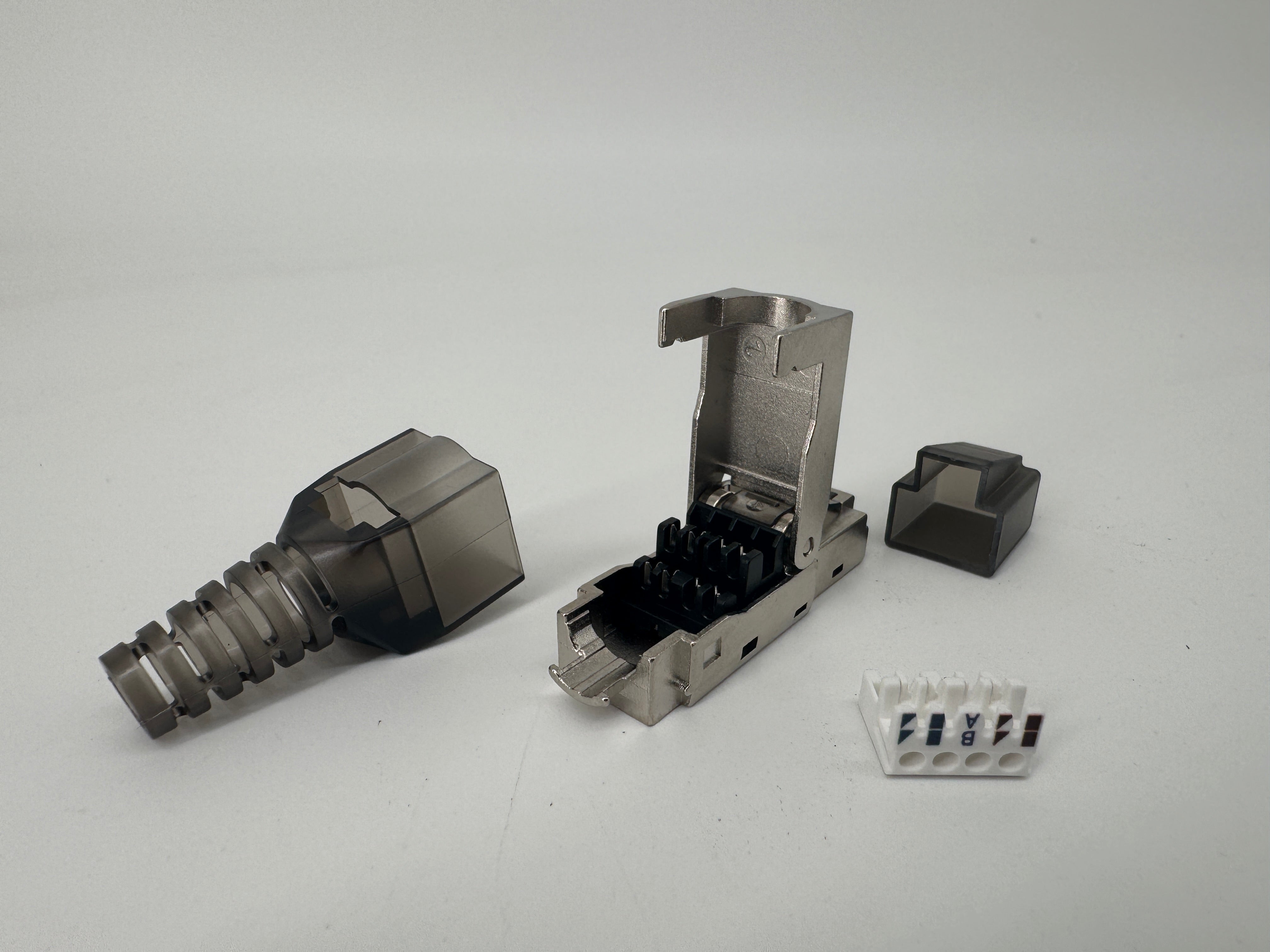 RJ45 Stecker Netzwerkstecker - CAT 6A - PoE geeignet - werkzeugloses crimpen - Energietechnik Bremen